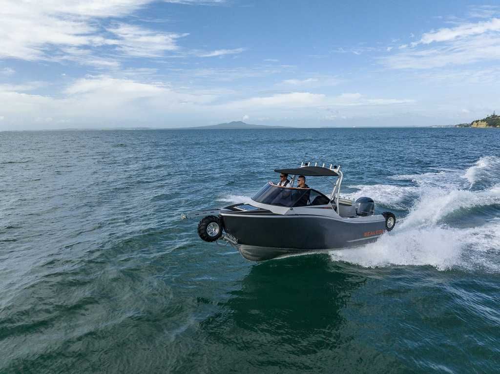 2022 Sealegs 6.5M Alloy Cuddy Cabin