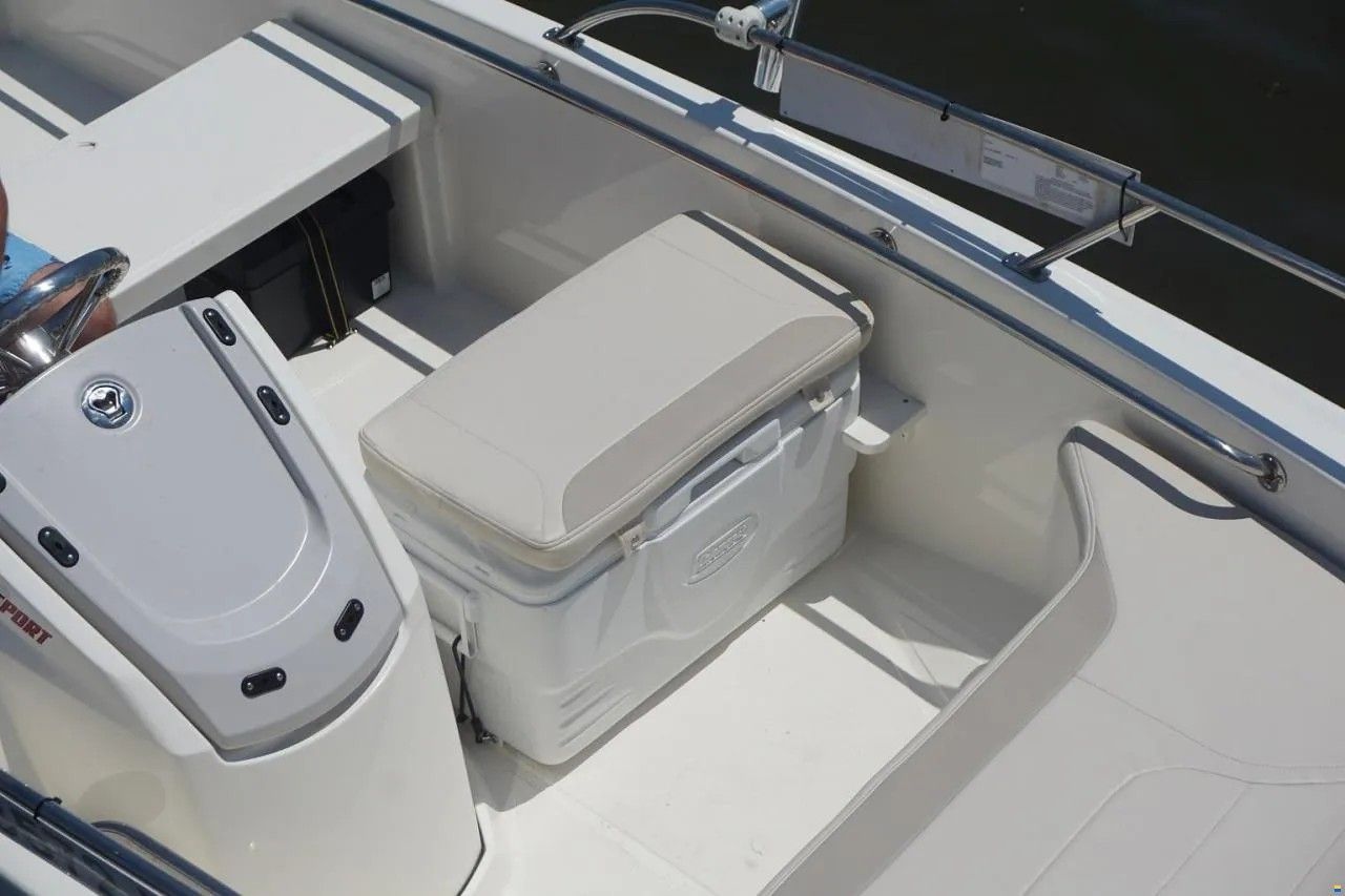 2021 Boston Whaler 130 Super Sport