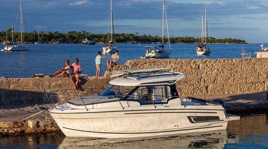 2022 Jeanneau Merry Fisher 795 Series 2