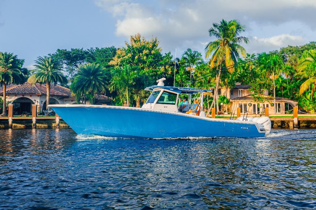 2021 Caymas Boats 401 CC