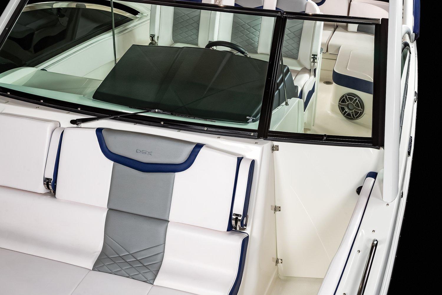 2022 Chaparral Boats 300 OSX