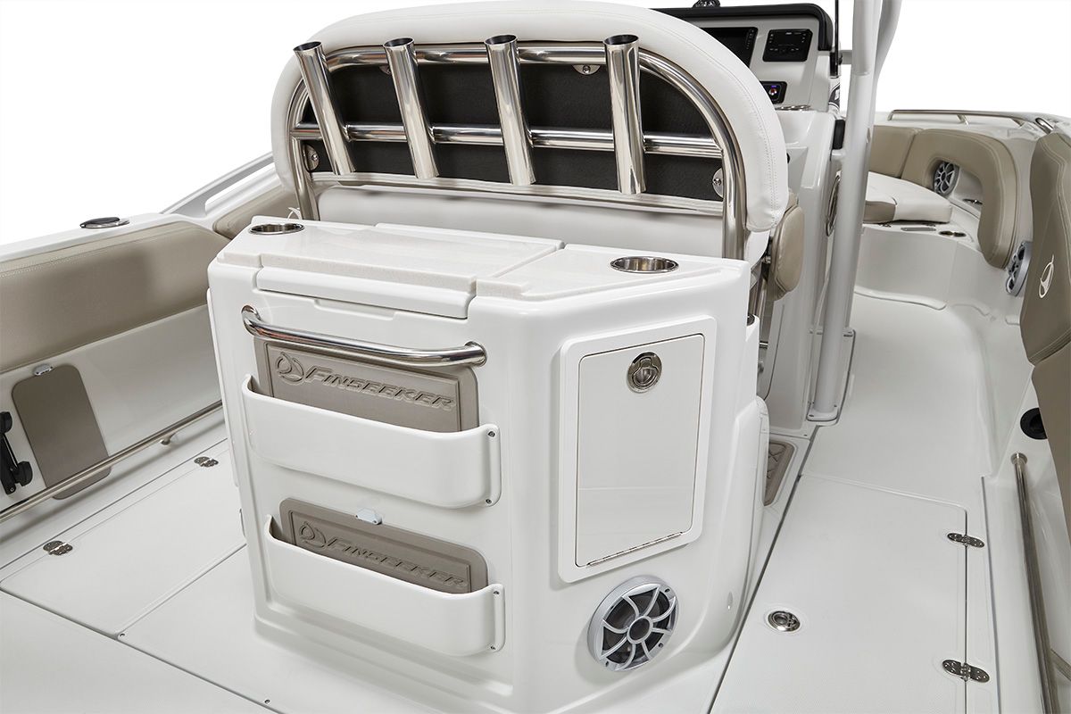 2020 Crownline 230 CC