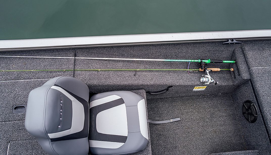 2021 Lowe Boats Stinger 195B