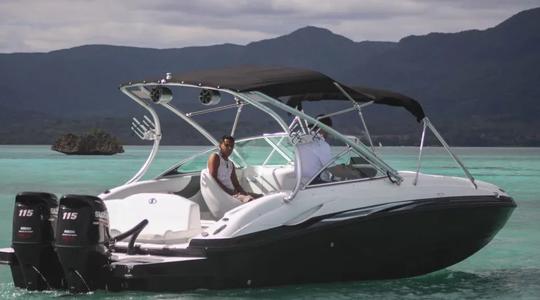 2017 Sensation Boats 24 Deck Twin Outboard