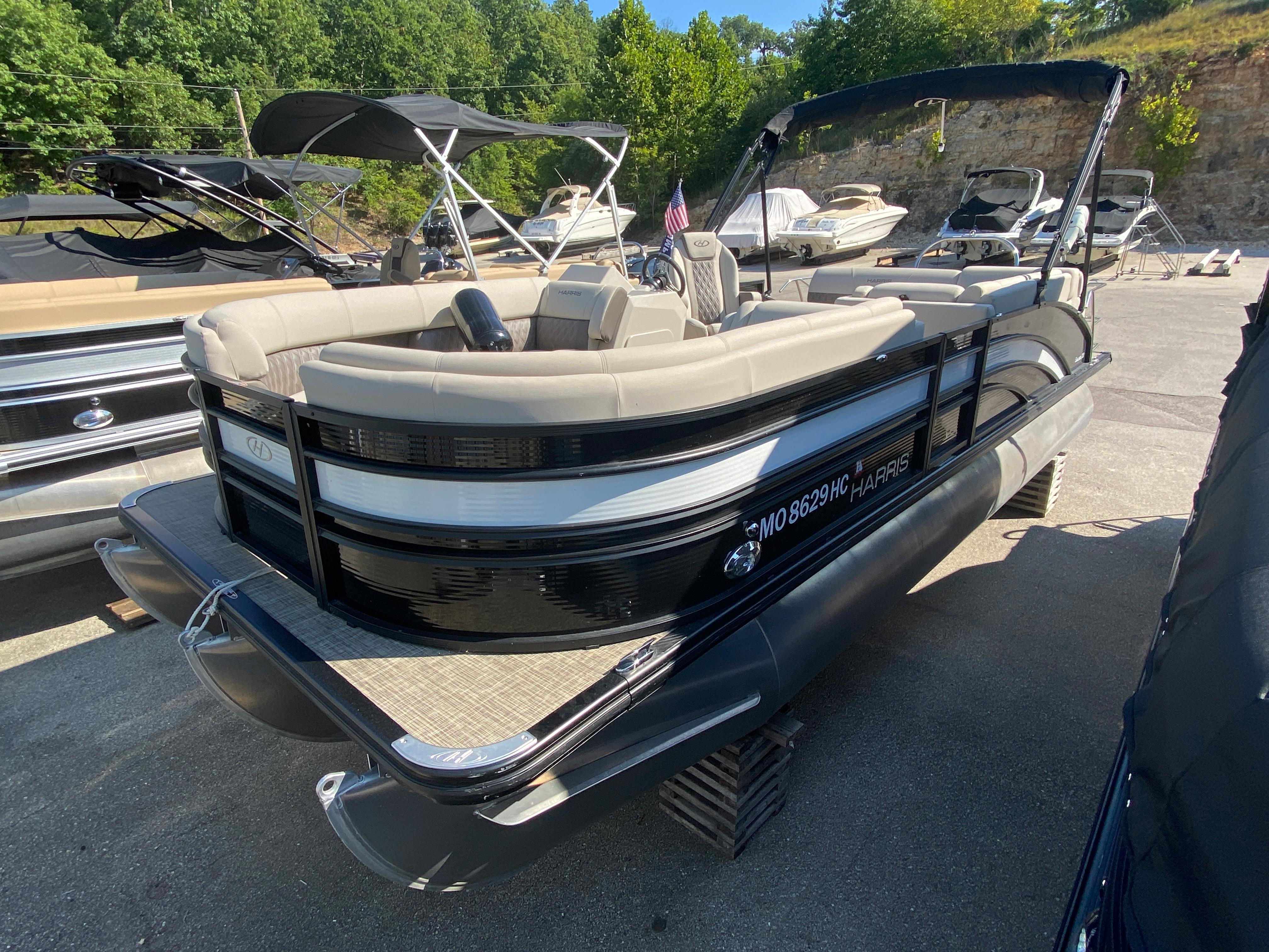 2021 Harris Boats Sunliner 230