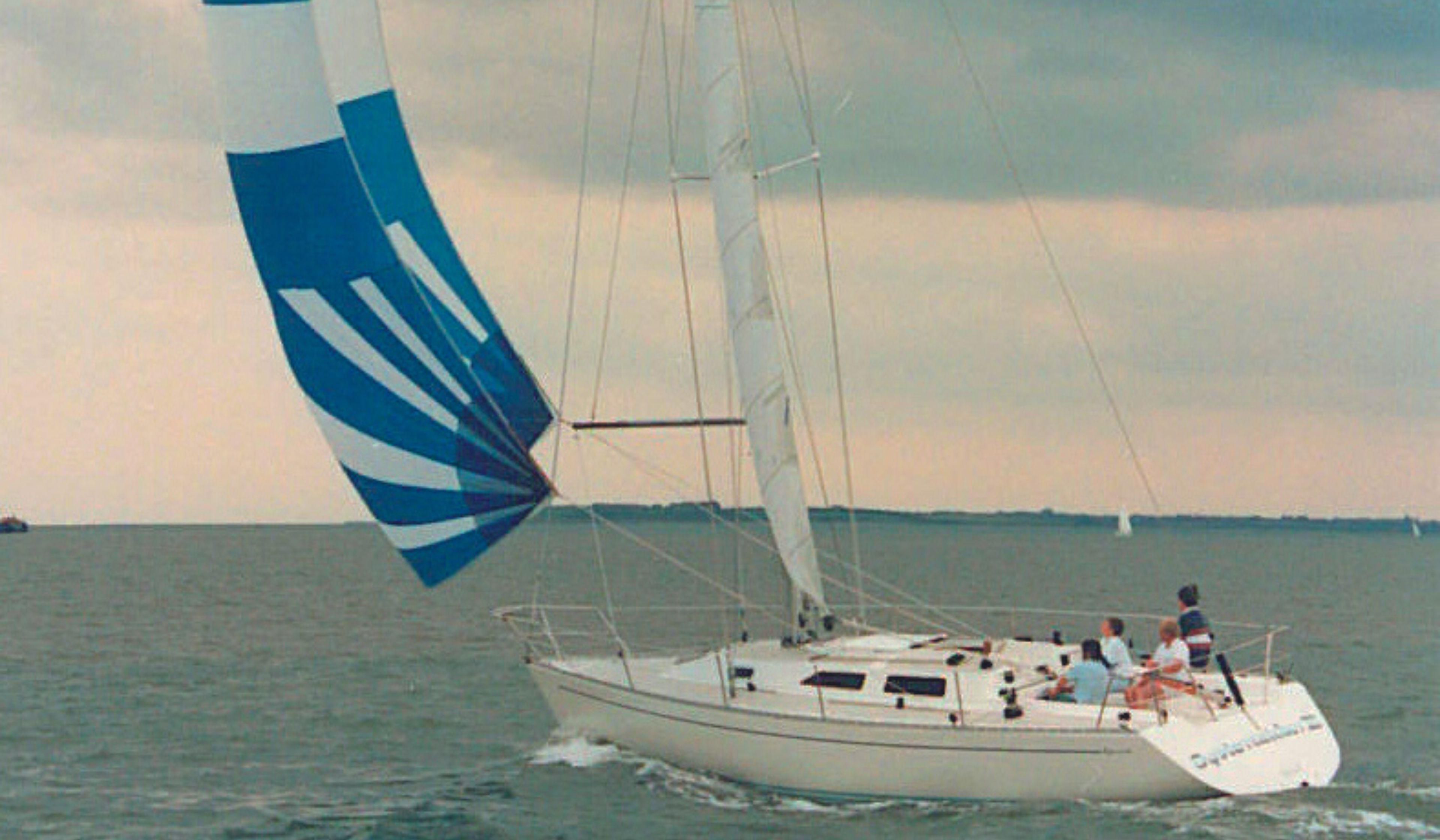1988 Oyster Yachts Lightwave 395