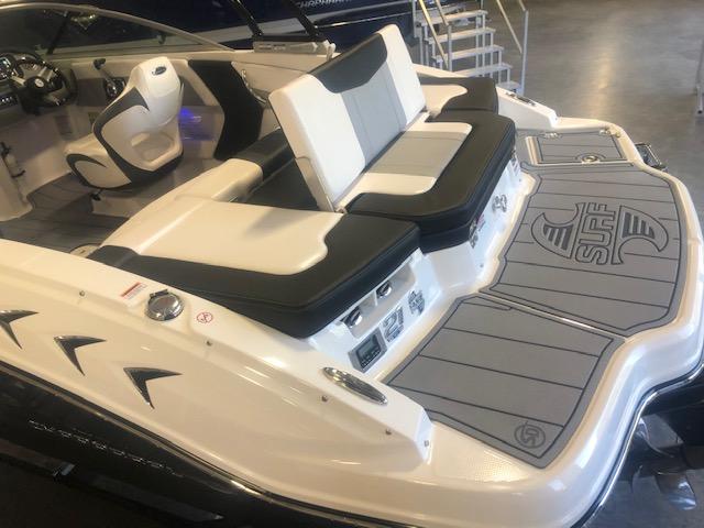 2022 Chaparral Boats 21 SURF