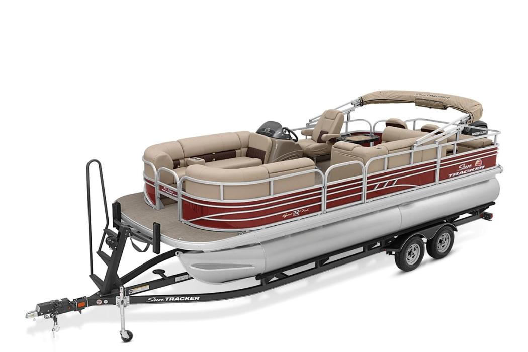 2021 Sun Tracker SPORTFISH 22 DLX w/115HP Pro-XS 4 Stroke