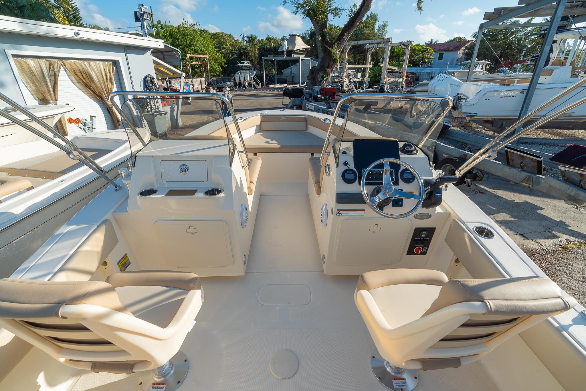 2022 Scout Boats 195 Sport Dorado