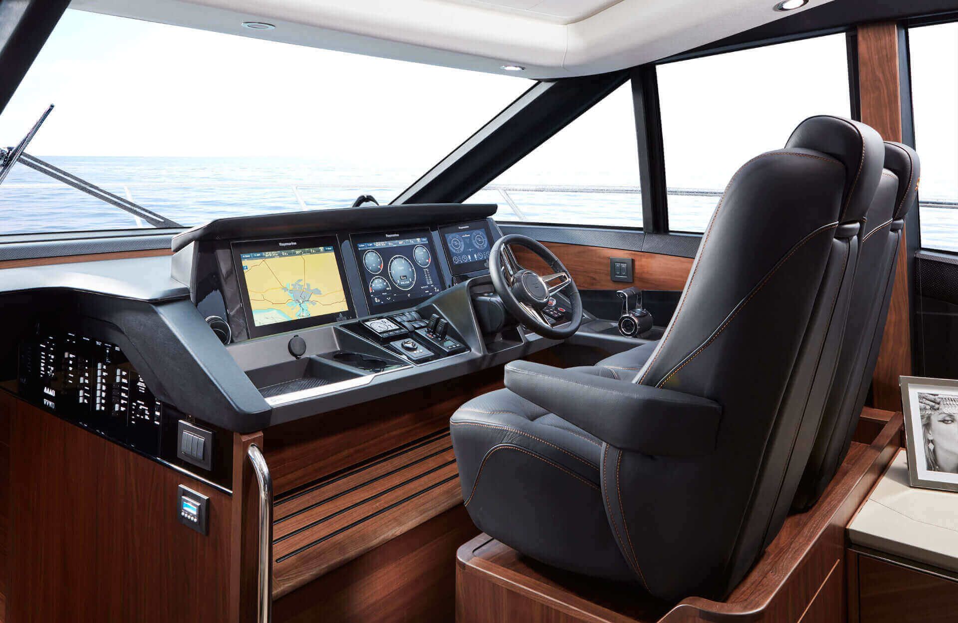 2018 Princess Yachts S60