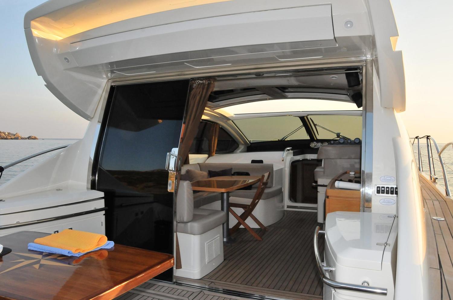 2009 Azimut Yachts Atlantis 50