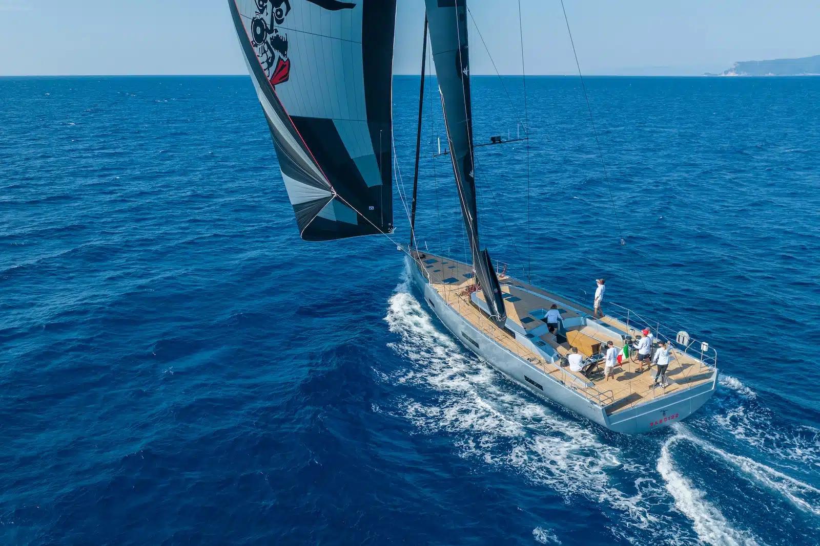 2023 Ice Yachts 70 RS