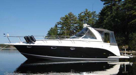 2006 Rinker 360 Express Cruiser