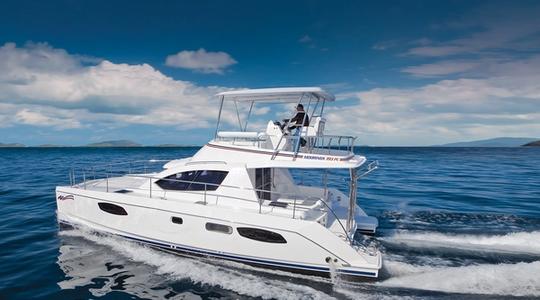 2012 Leopard Catamarans 39 Powercat