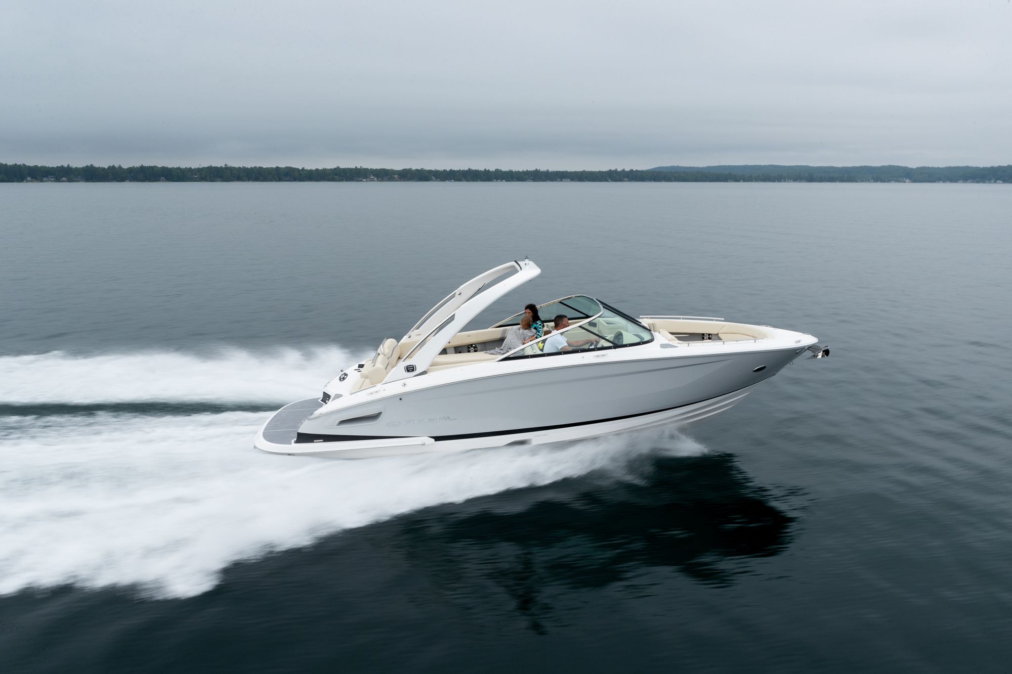 2021 Regal Boats Regal 2800