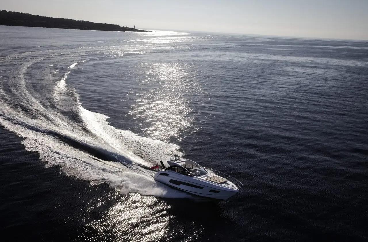 2015 Sunseeker Portofino 40