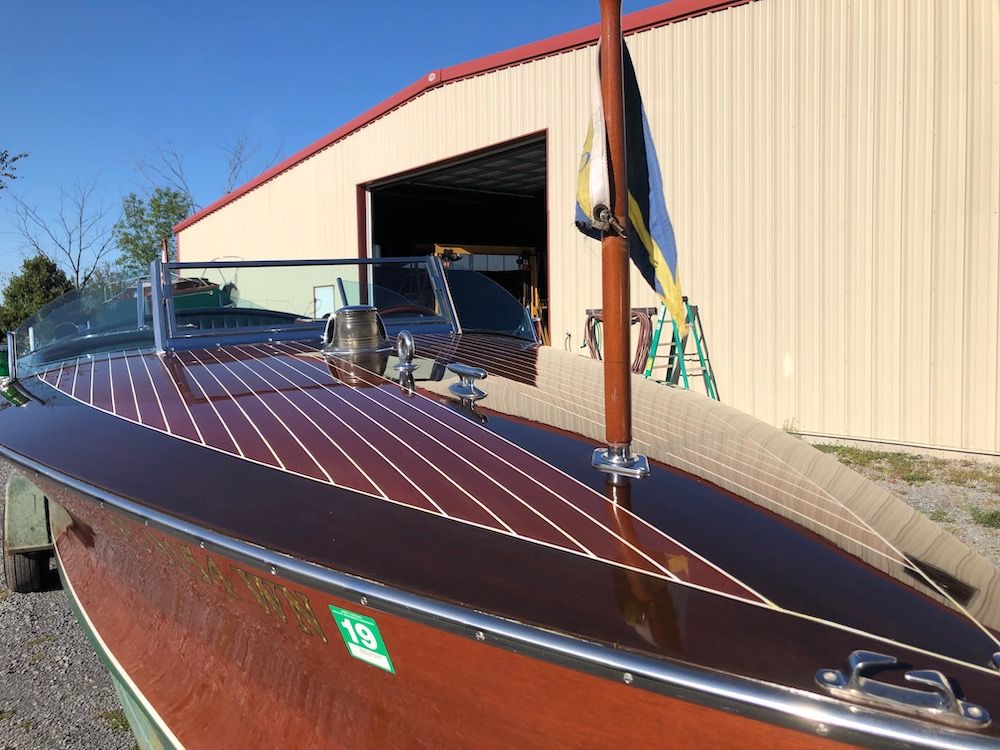 1995 Hacker Craft Triple Cockpit Runabout