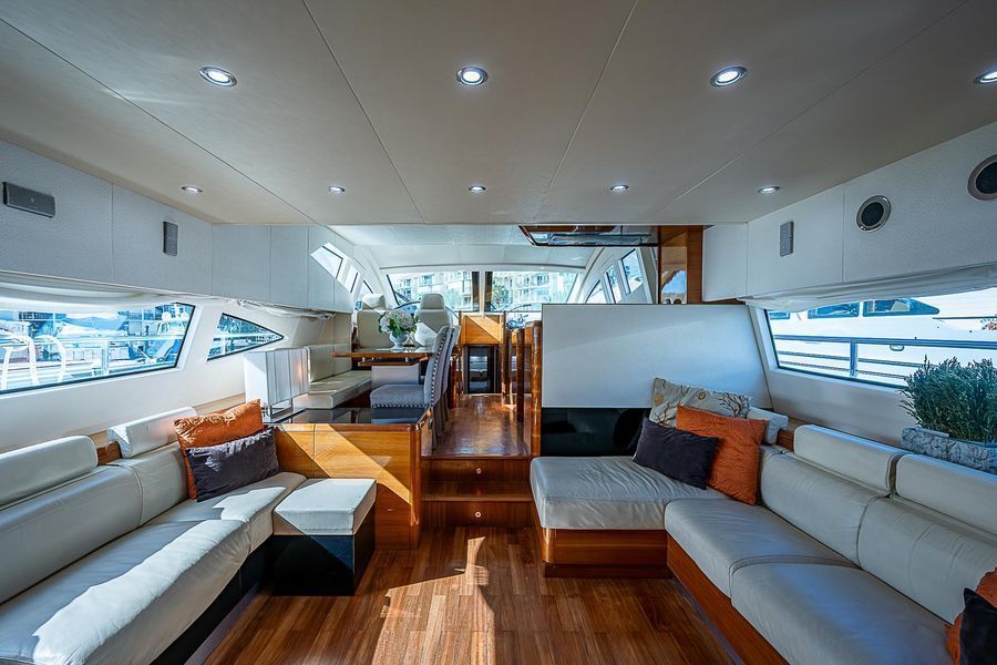 2009 Aicon Yachts 64 Flybridge