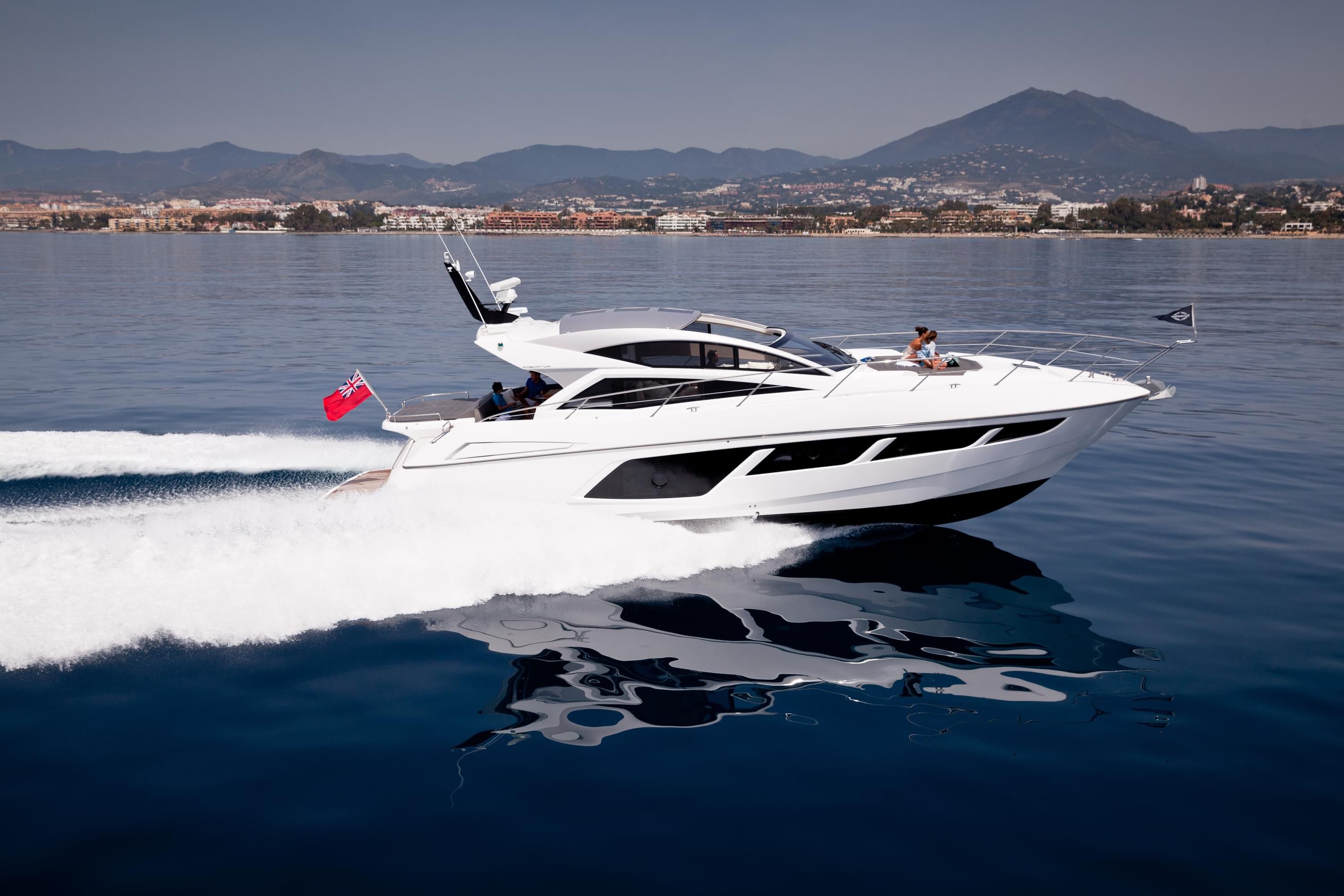2019 Sunseeker Predator 57