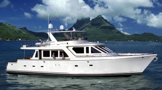 2022 Offshore Yachts 72 Pilot House