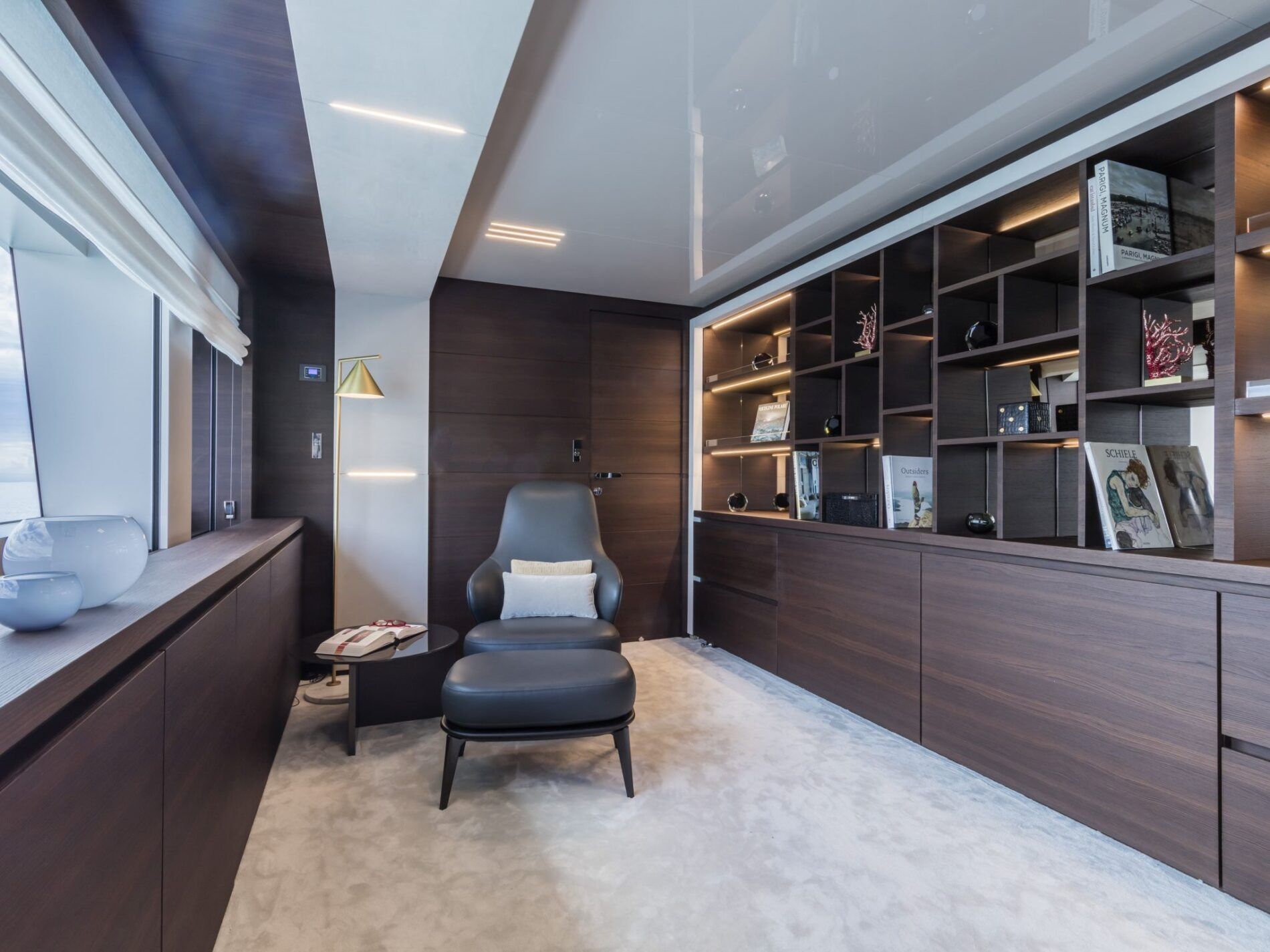 2023 Custom Line Navetta 37