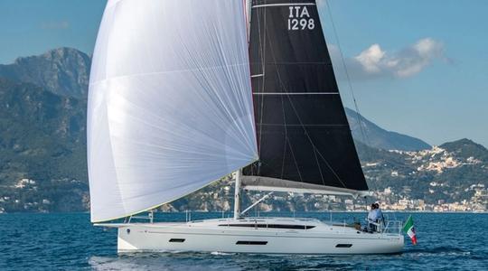 2022 Italia Yachts IY 12.98