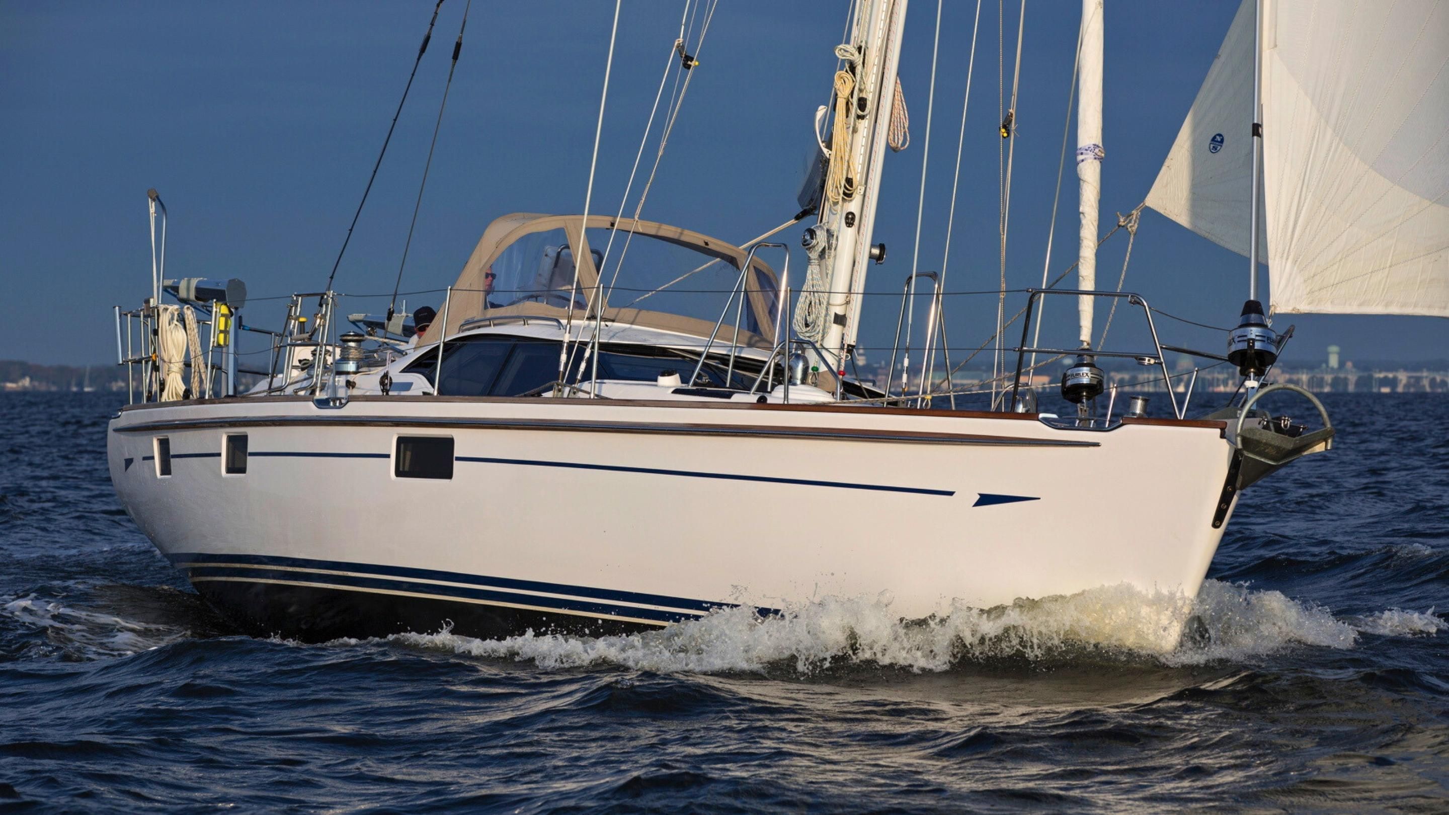 2012 Oyster Yachts 475