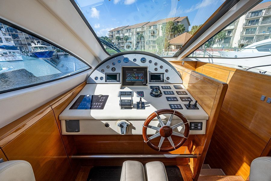 2009 Aicon Yachts 64 Flybridge