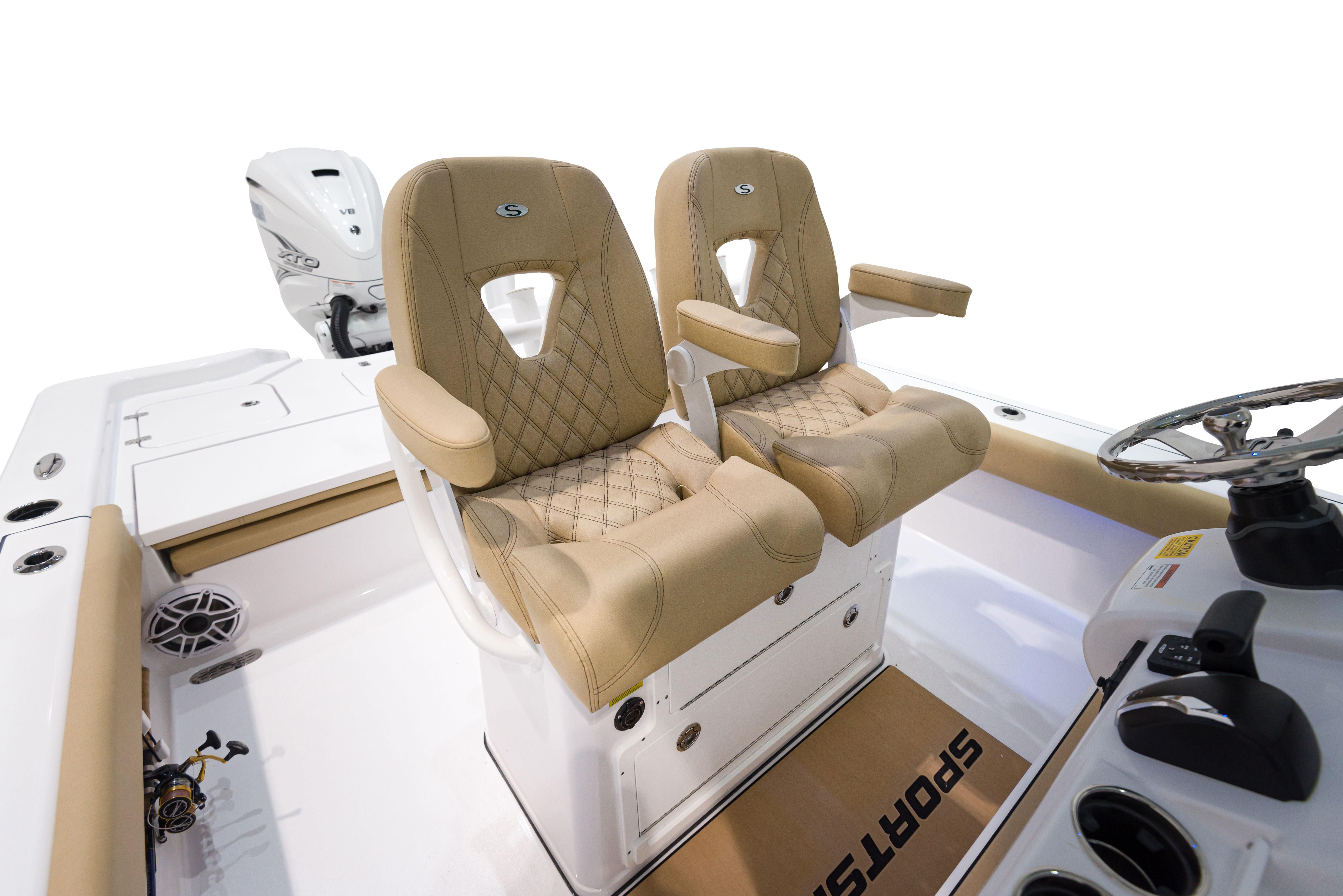 2022 Sportsman Masters 267 Bay Boat