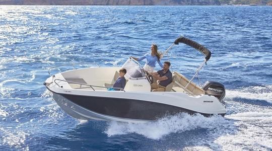2022 Quicksilver Activ 555 Open