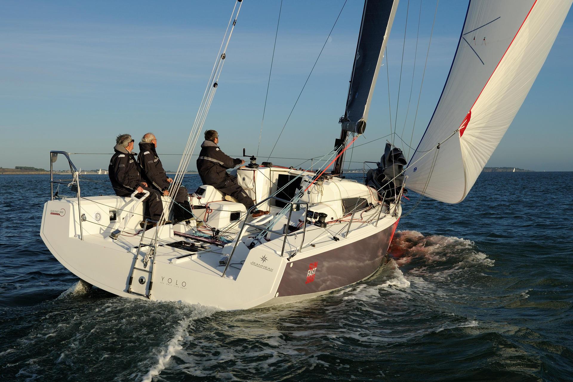 2013 Jeanneau Sun Fast 3600