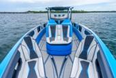 Concept 3600 Open Deck centre console, photo 2