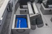 Crestliner 2050 Commander on the water
