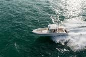 2018 Boston Whaler 350 Outrage
