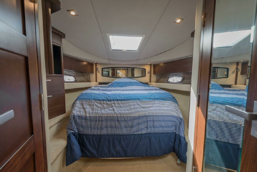 2011 Chaparral Boats 420 Premiere