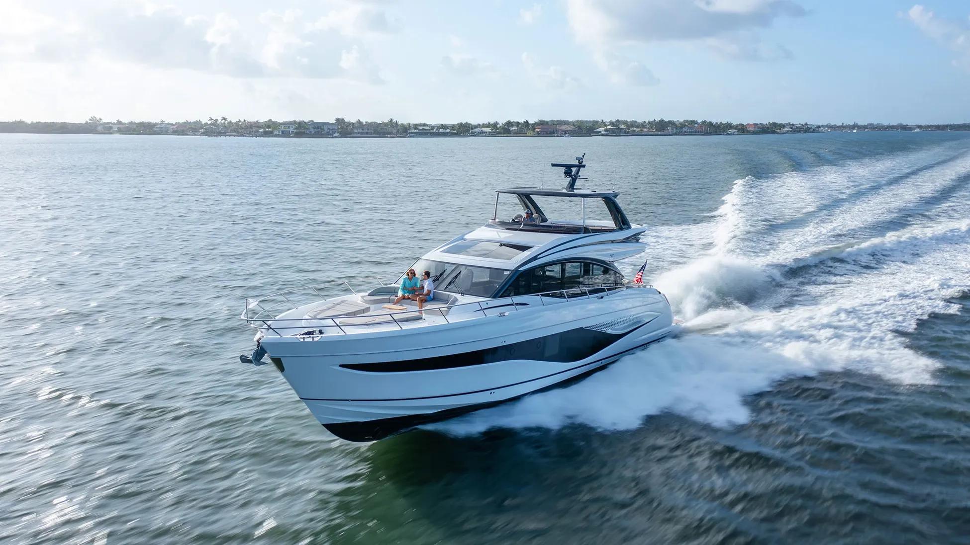 2015 Princess Yachts S72