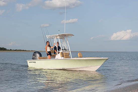 2022 Sportsman Masters 207 Bay Boat