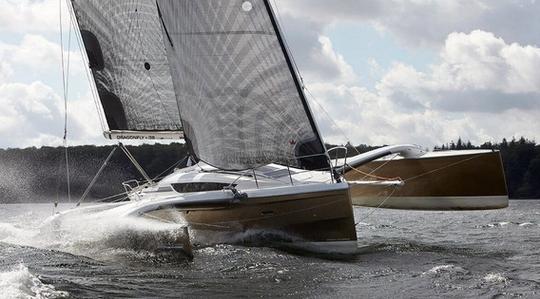 2012 Dragonfly Dragonfly 32 - Touring