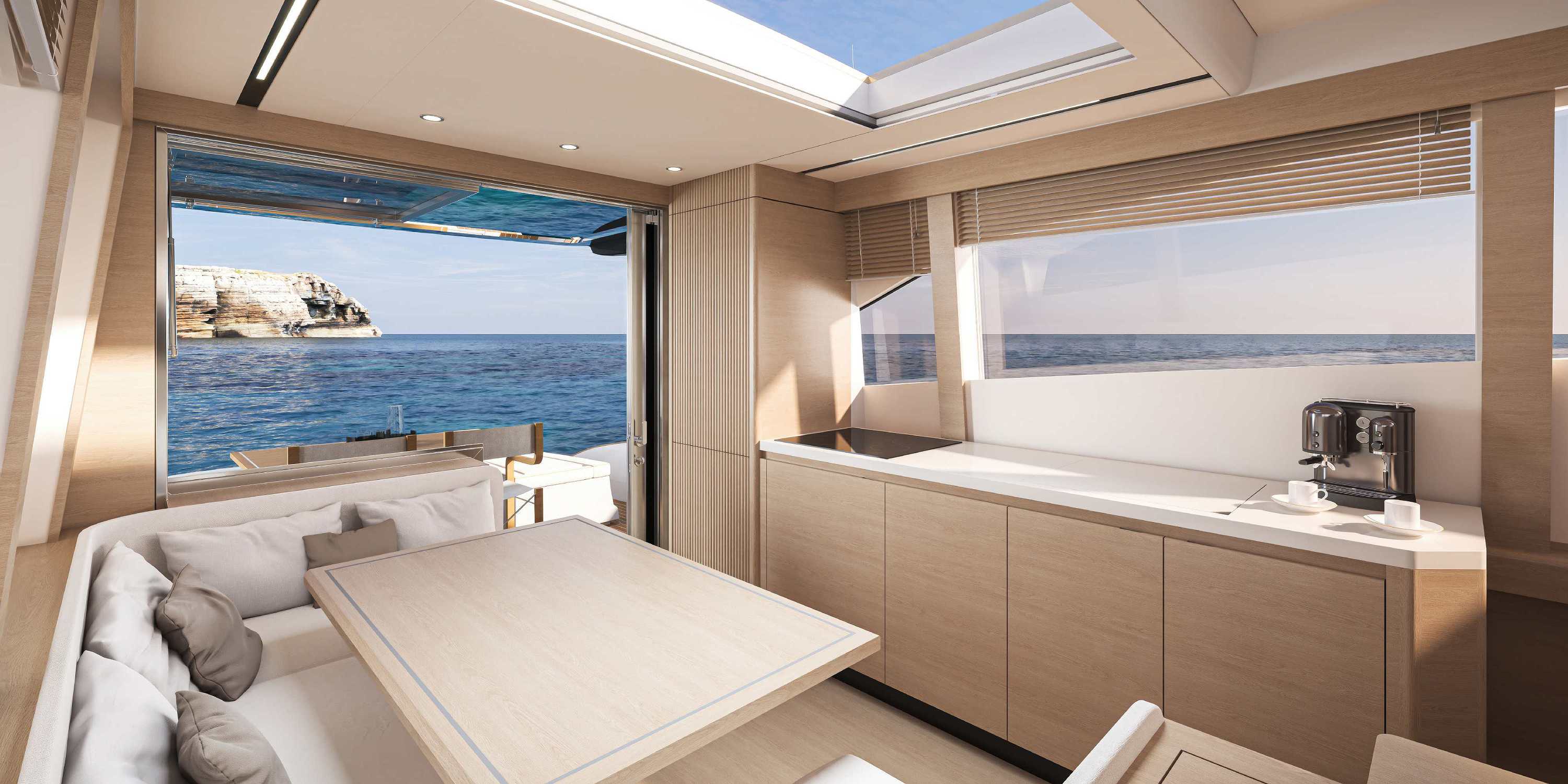 2023 Solaris Power 52 Coupe