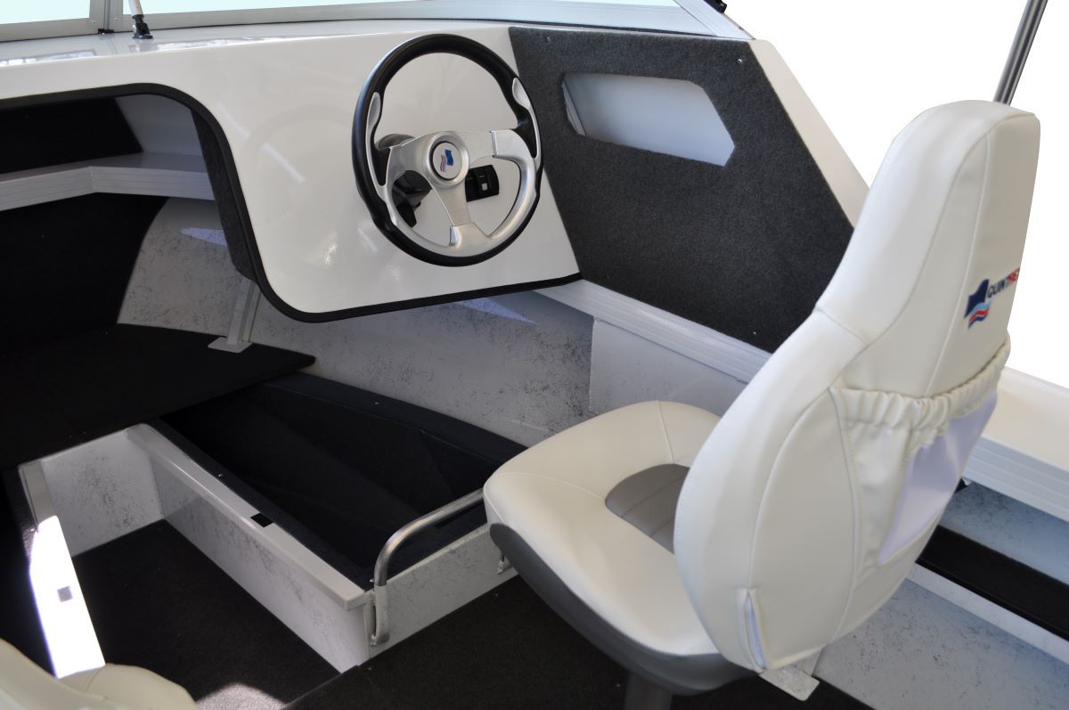 2023 Quintrex 590 Ocean Spirit