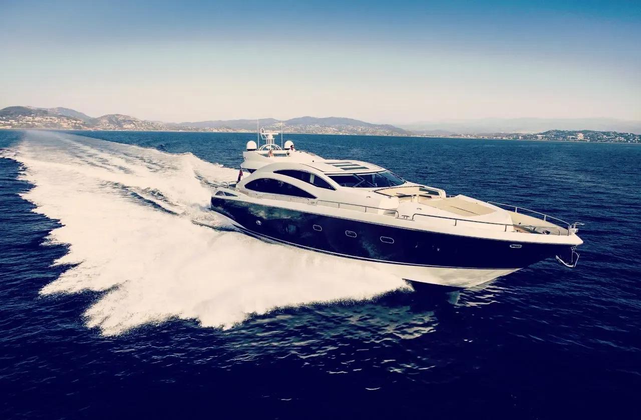 2013 Sunseeker Predator 84