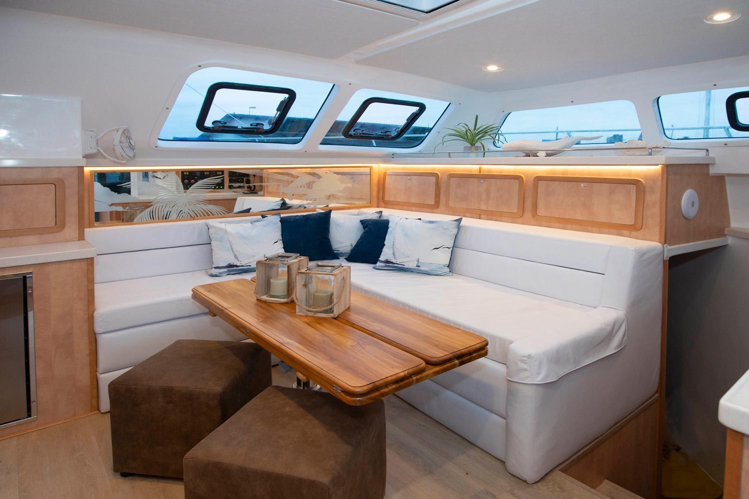 2021 Royal Cape Catamaran Majestic 570 Fly