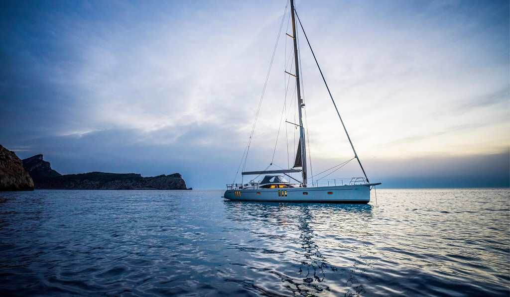 2014 Oyster Yachts 675