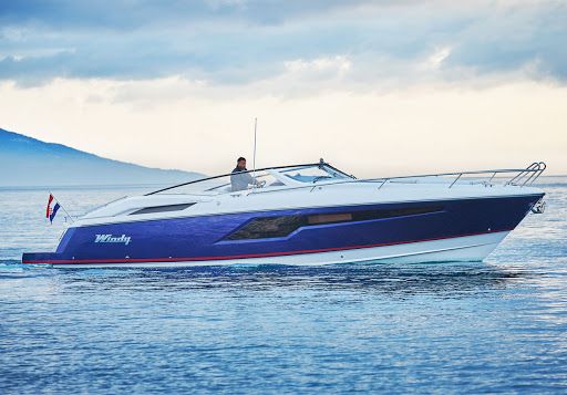 2014 Windy 39 Camira