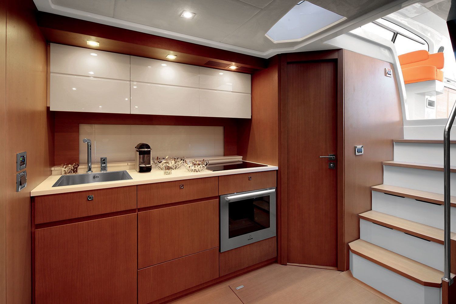 2011 Azimut Yachts Atlantis 58