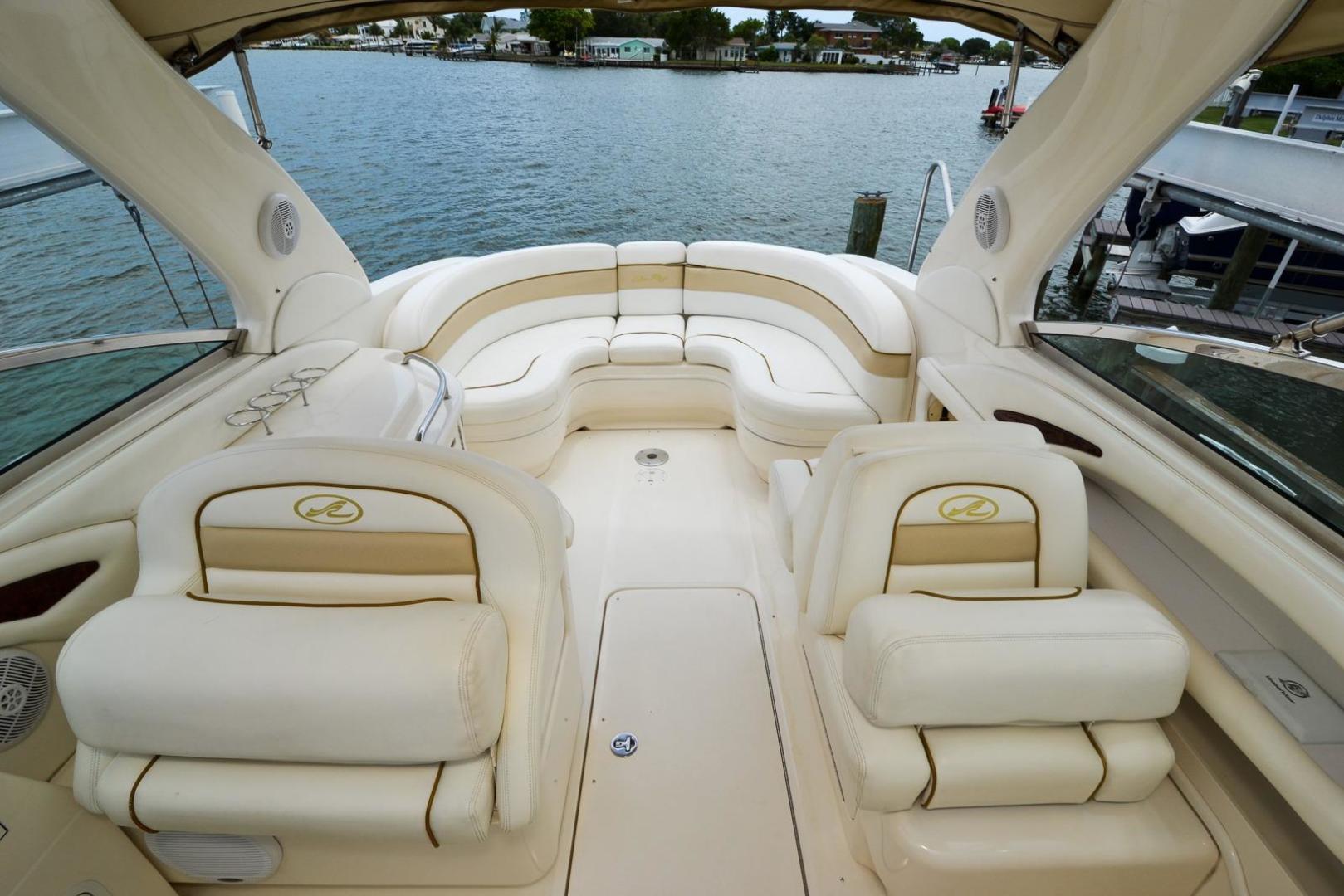 2003 Sea Ray Sunsport 290