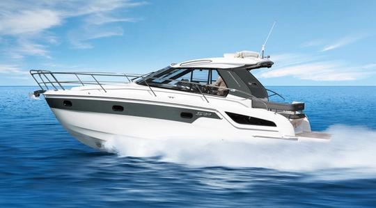 2015 Bavaria Yachts S33