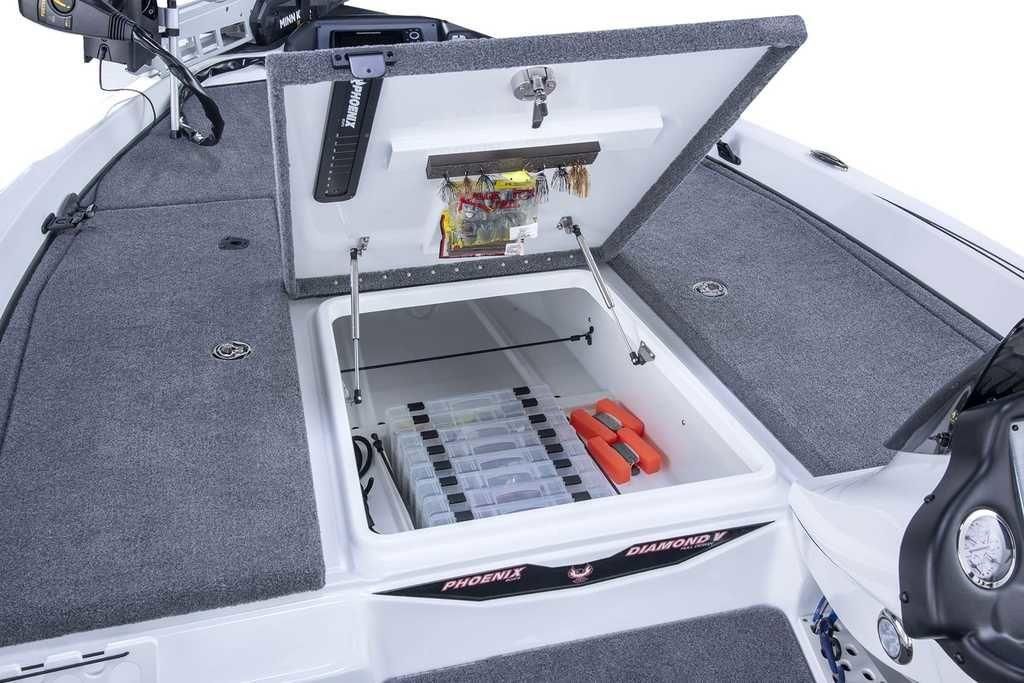 2022 Phoenix Boats 818 Pro