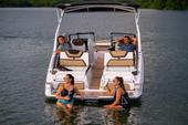 2023 Yamaha Boats 275SE