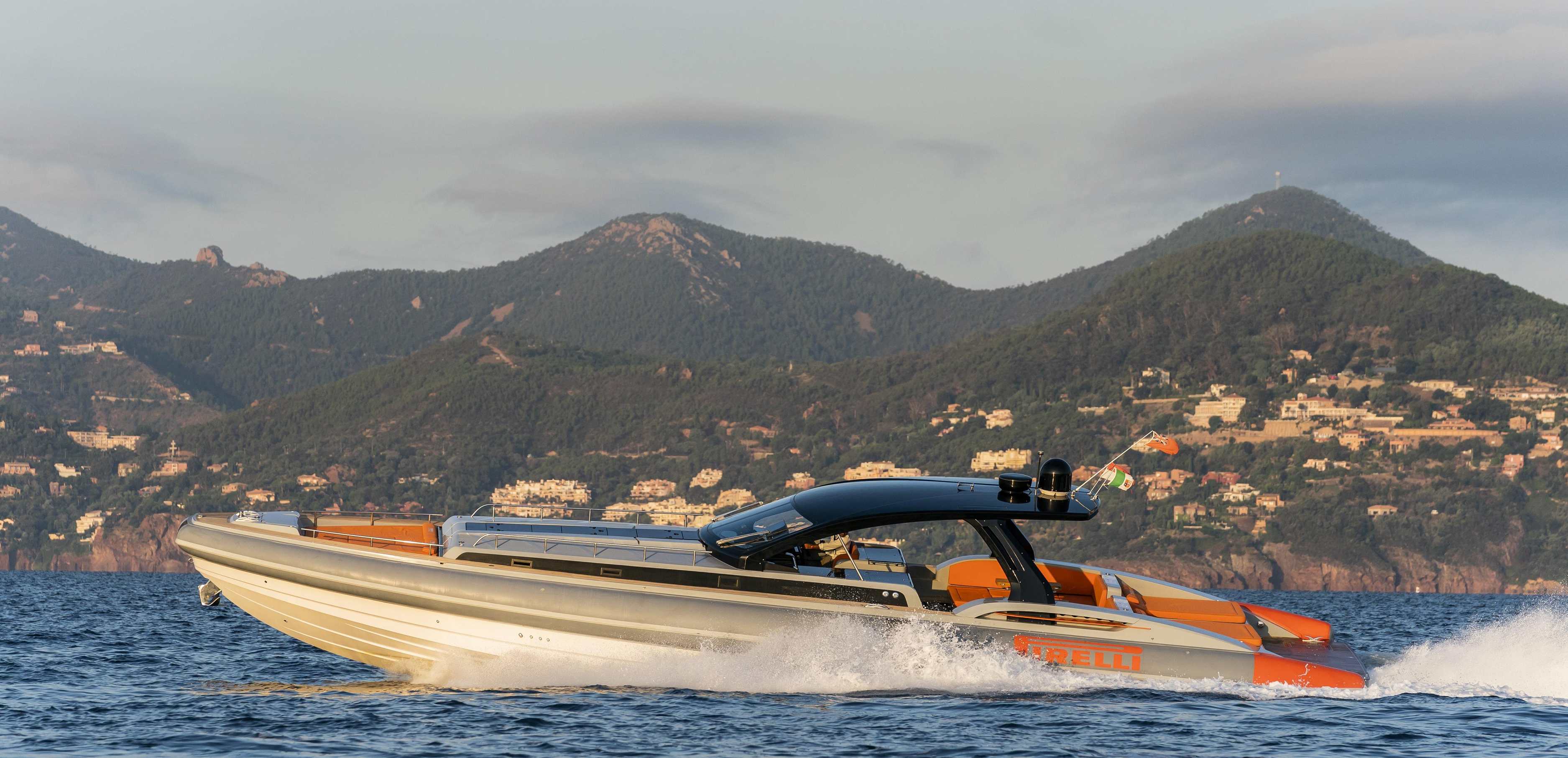 2017 TecnoRib Pirelli 1900